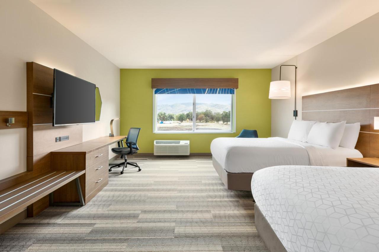 Holiday Inn Express & Suites - Ukiah By Ihg Buitenkant foto